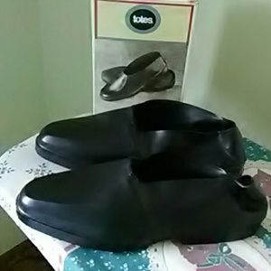 dress shoe snow covers